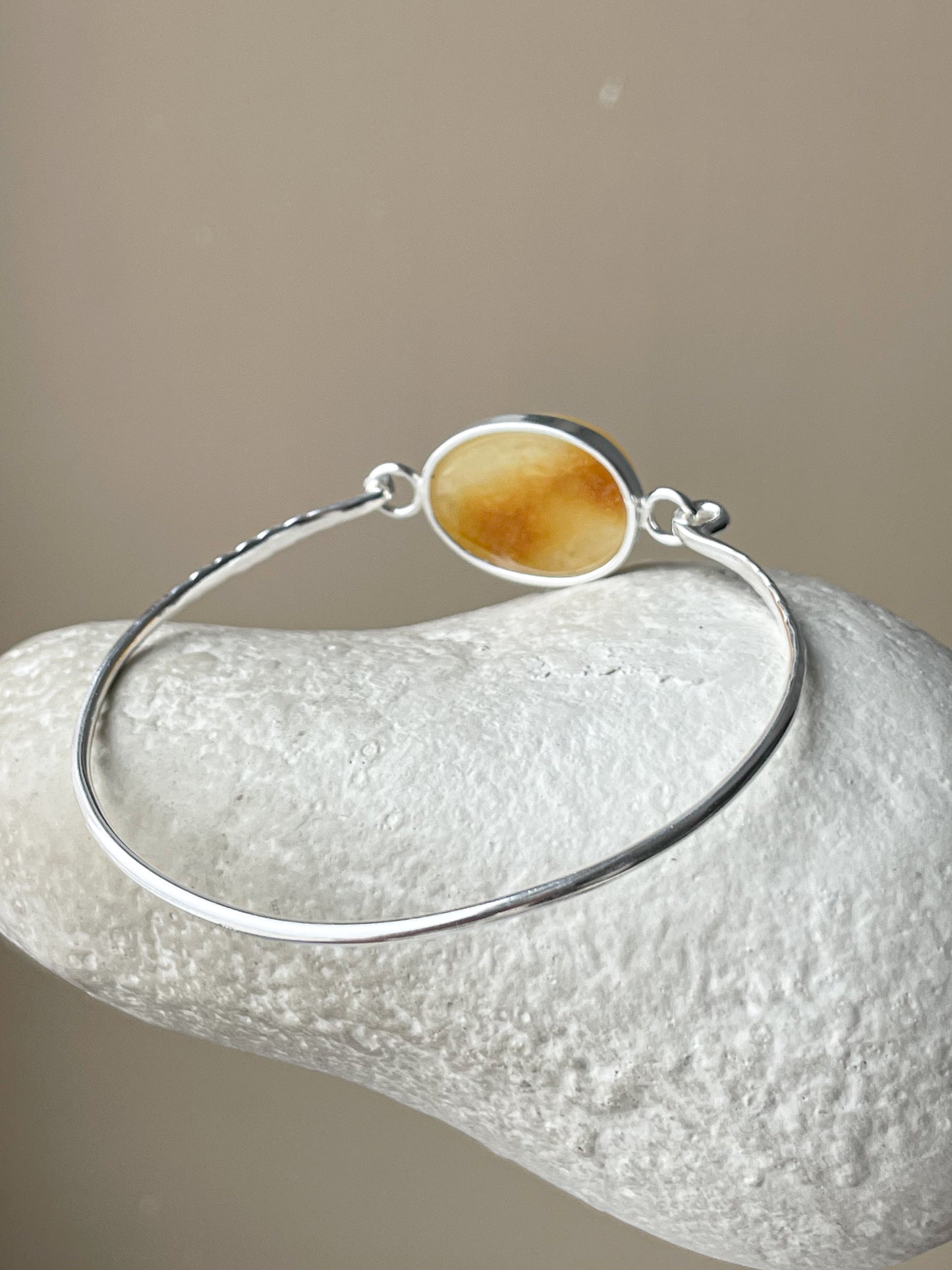 Amber bracelet - Sterling silver - Bangle bracelet collection - Size 7