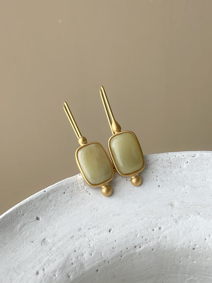 Green amber earrings - Gold plated silver - Hook earrings collection