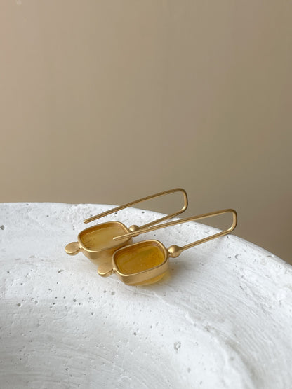 Honey amber earrings - Gold plated silver - Hook earrings collection