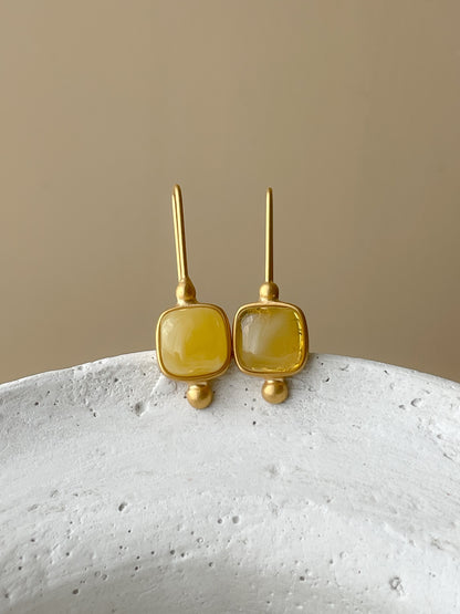 Honey amber earrings - Gold plated silver - Hook earrings collection