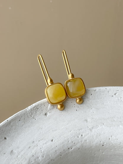 Honey amber earrings - Gold plated silver - Hook earrings collection