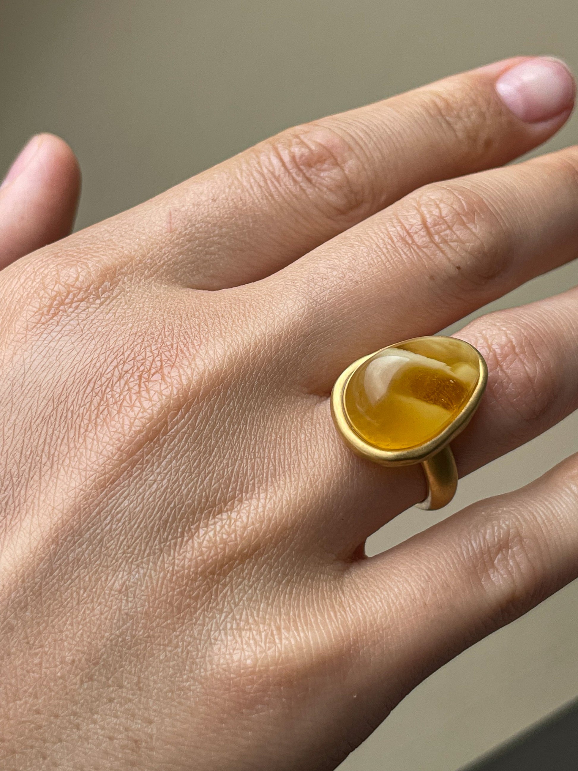 Landscape amber ring- Gold plated silver - Large ring collection