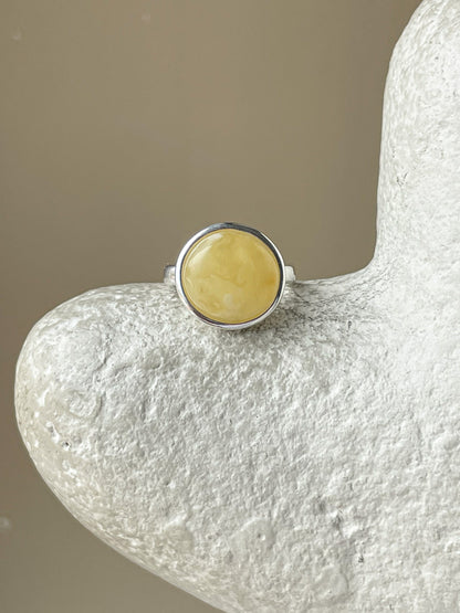 Mate amber ring - Sterling silver - Large ring collection