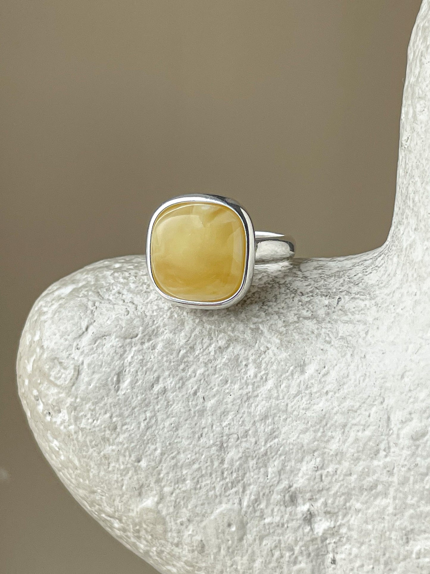 Honey amber ring - Sterling silver - Large ring collection