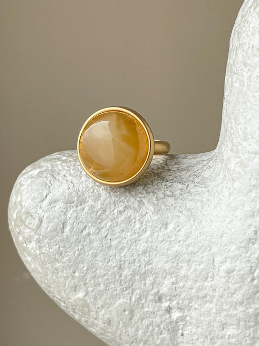 Butterscotch amber ring - Gold plated silver - Large ring collection