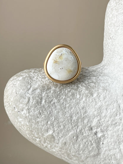 Large gold-plated ring with white amber, size 7 1/2