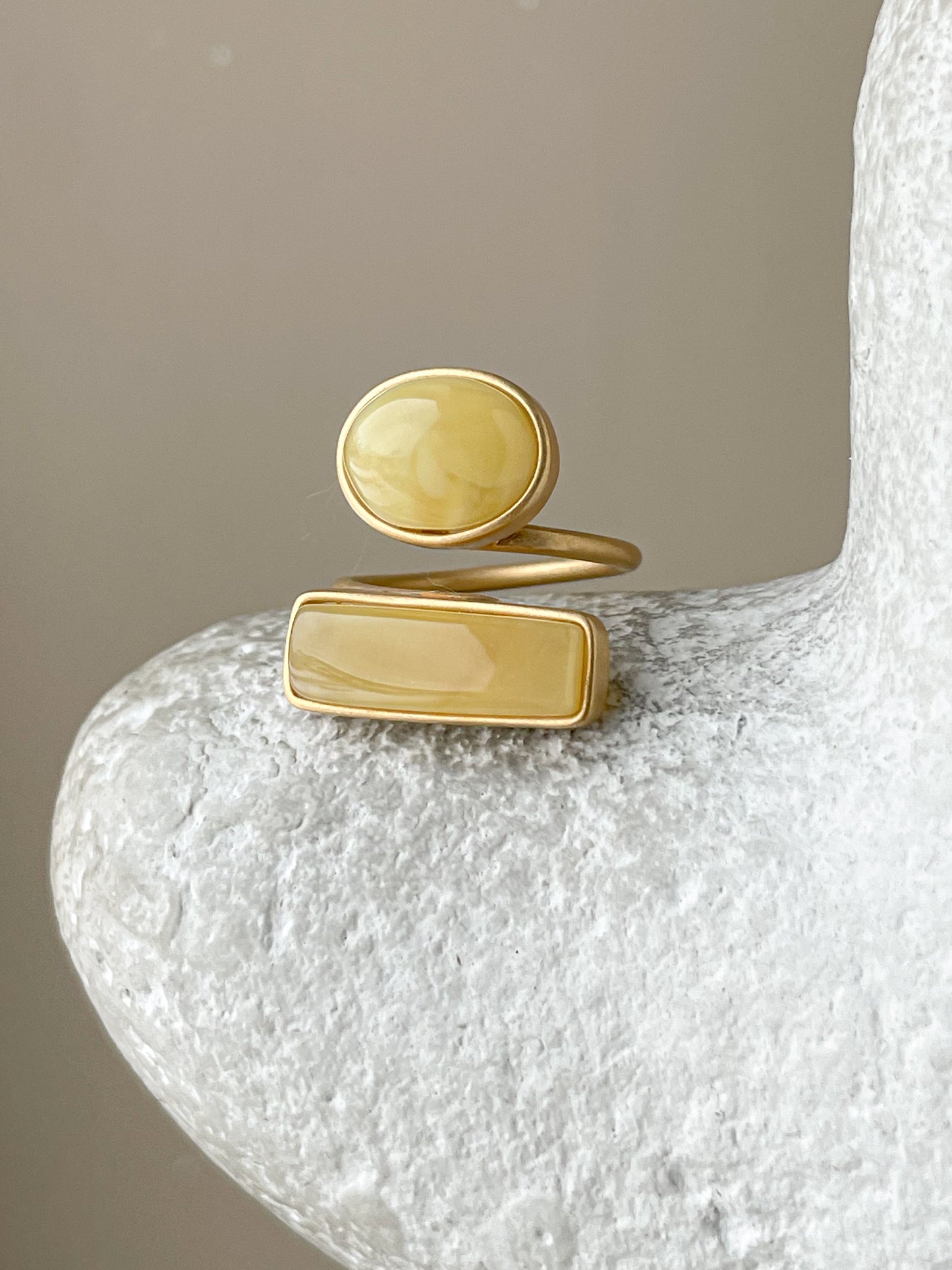 Matte amber ring - Gold plated silver - Double stone ring collection - Size 7