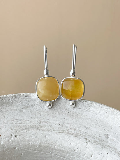 Natural amber dangle earrings - Sterling silver - Hook earrings collection