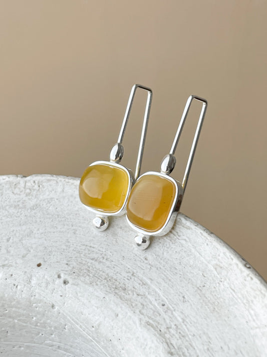 Honey amber dangle earrings - SterlingHoney dangle earrings - Sterling silver - Hook earring collection silver - Hook earrings collection