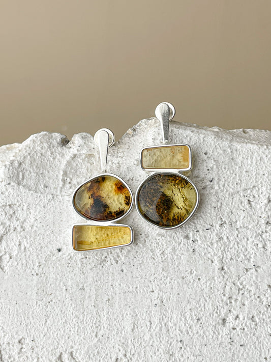 Multicolor amber stud earrings - Gold plated silver - Mismatched earrings collection