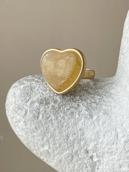 Amber heart ring - Gold plated Silver - Heart ring collection 
