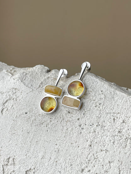 Multicolor amber stud earrings - Sterling silver - Mismatched earrings collection