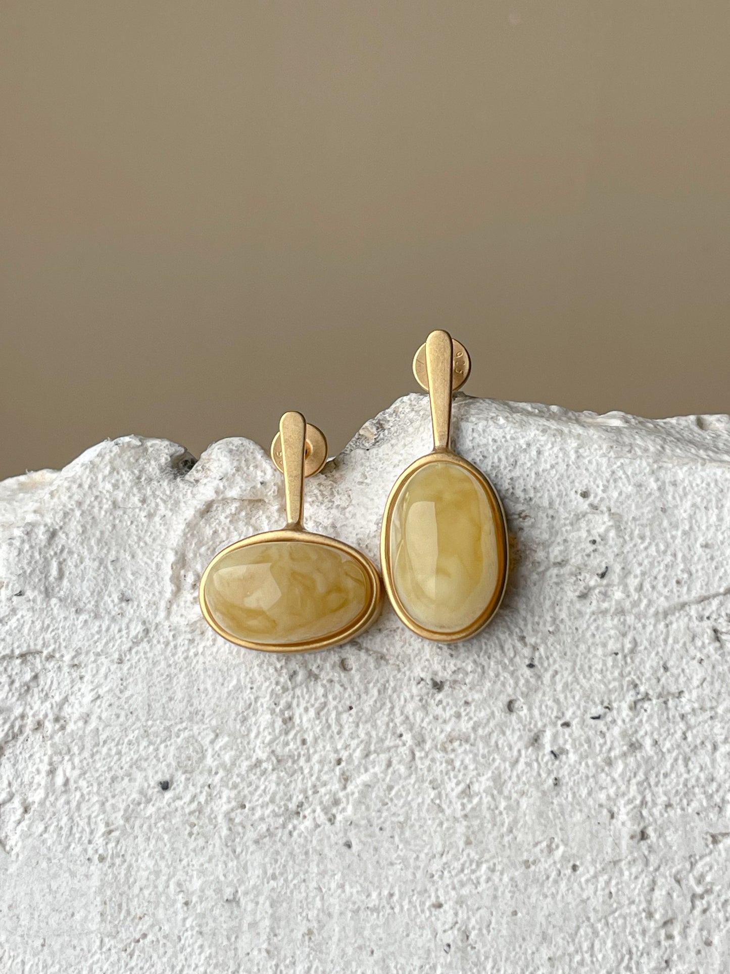 Butterscotch amber stud earrings - Gold plated silver - Mismatched earrings collection