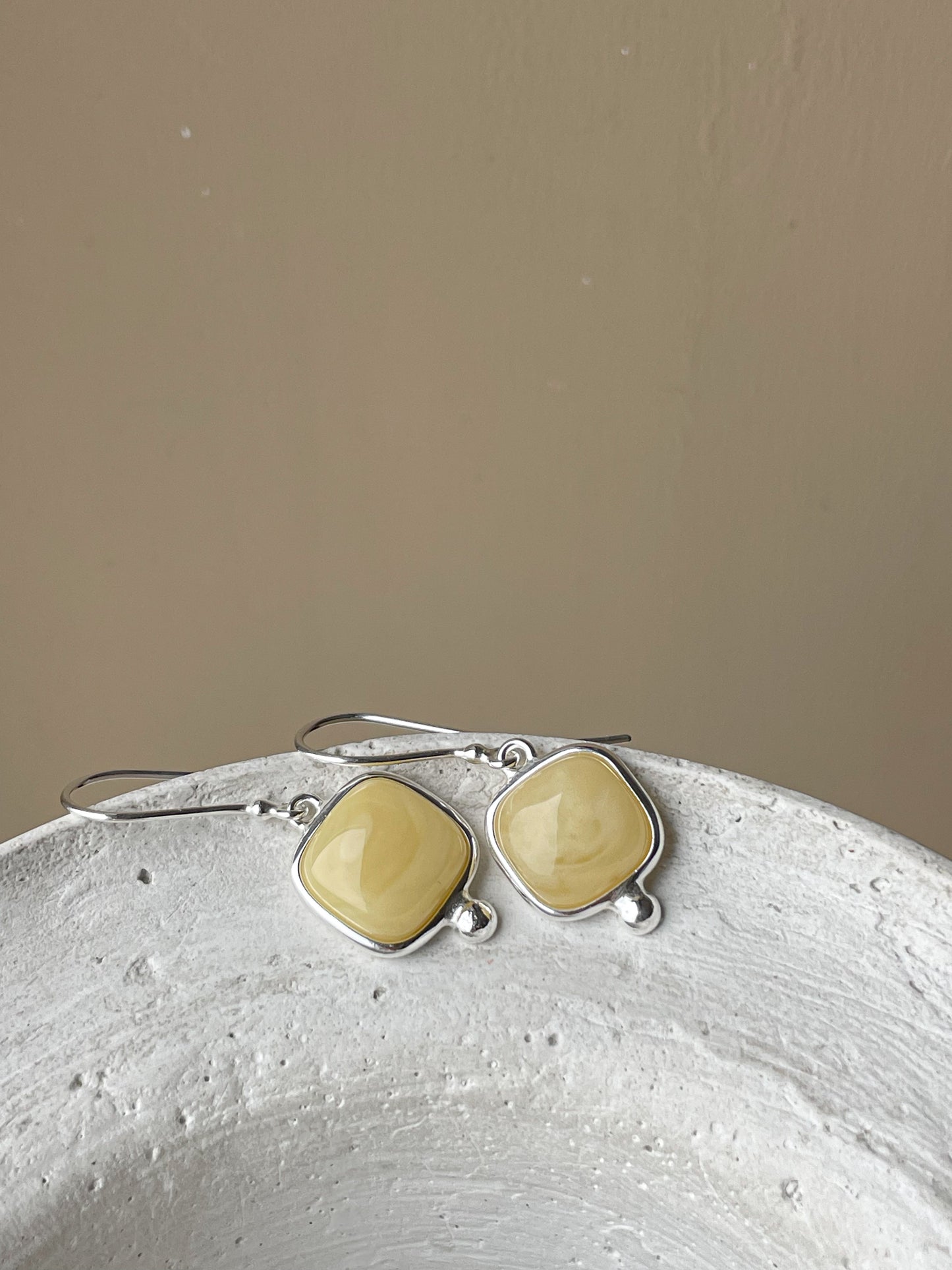 Butterscotch amber earrings - Sterling silver - Hook earrings collection