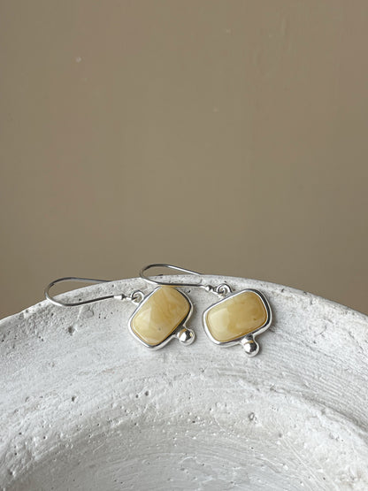 Mate amber earrings - Sterling silver - Hook earrings collection