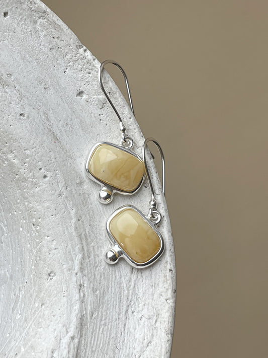 Mate amber earrings - Sterling silver - Hook earrings collection