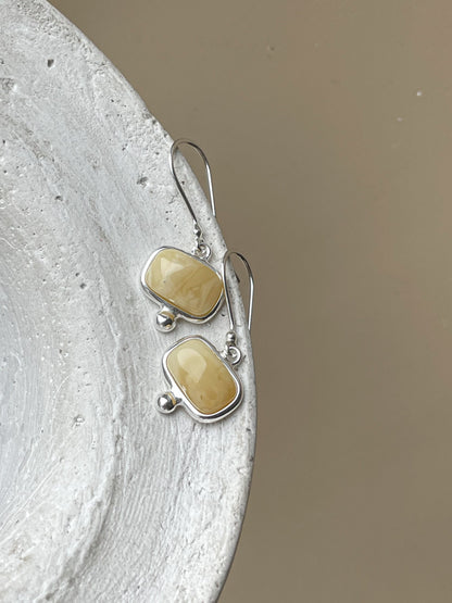 Mate amber earrings - Sterling silver - Hook earrings collection