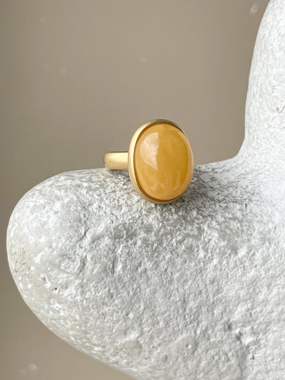 Butterscotch amber ring - Gold plated silver - Large ring collection - Size 5 1/2