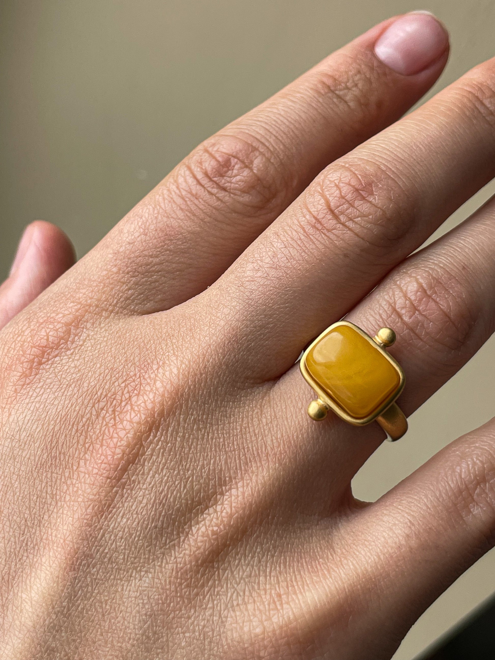 Butterscotch amber ring - Gold plated silver - Vintage ring collection