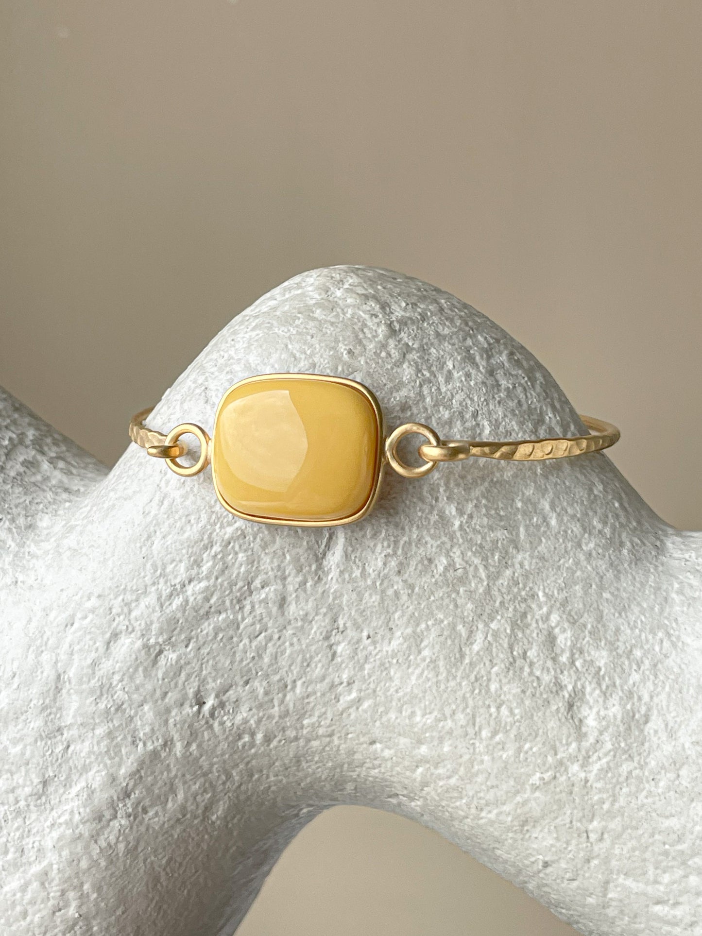 Amber bracelet - Gold plated silver - Bangle bracelet collection 