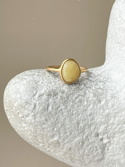 Matte amber ring - Gold plated silver - Thin ring collection - Size 9