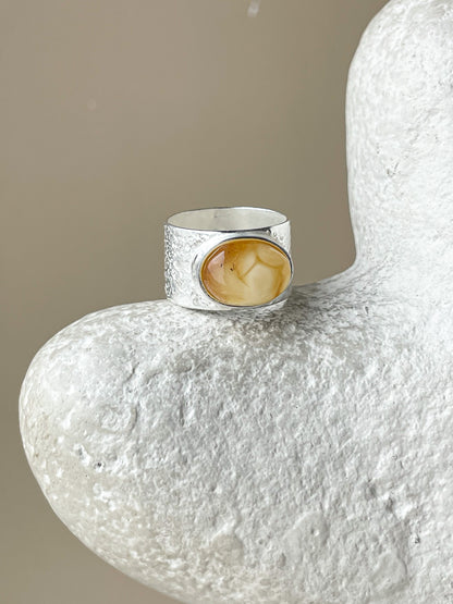 Butterscotch amber ring - Sterling silver - Statement ring collection - Size 7 1/2