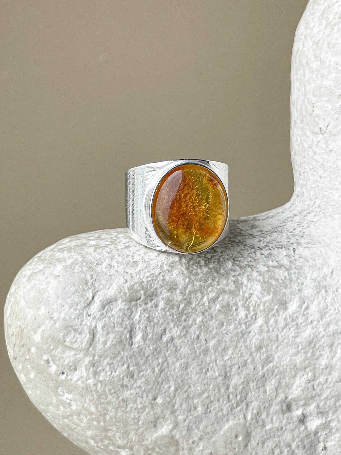 Honey amber ring - Sterling silver - Statement ring collection - Size 6 1/2