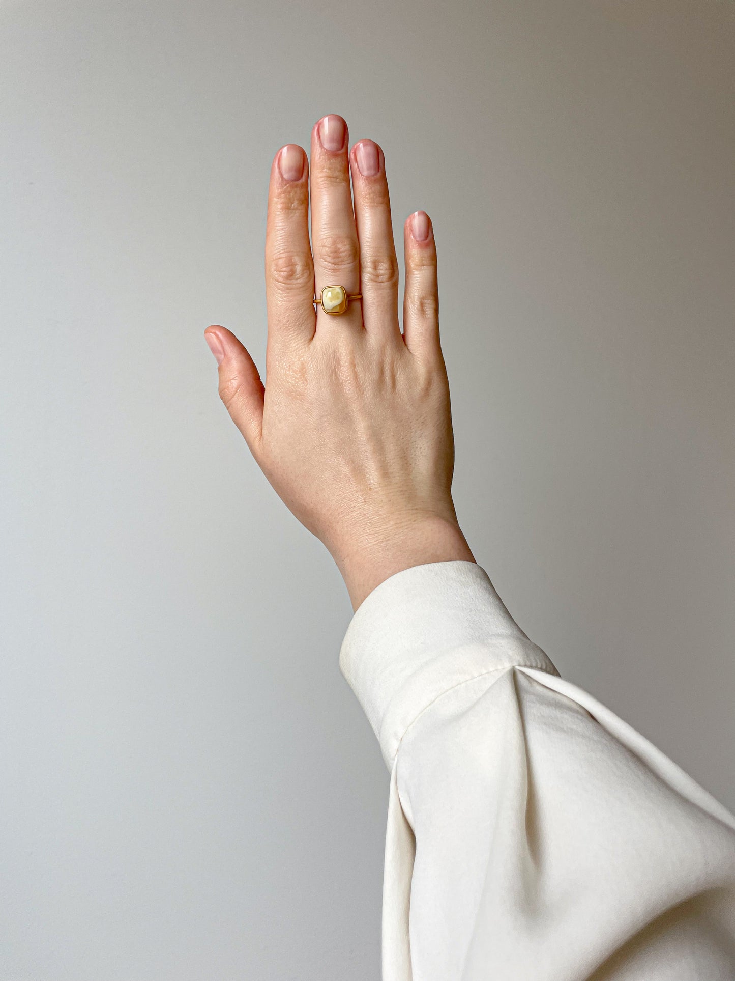 Gold plated silver ring with landscape amber, size 7 3/4