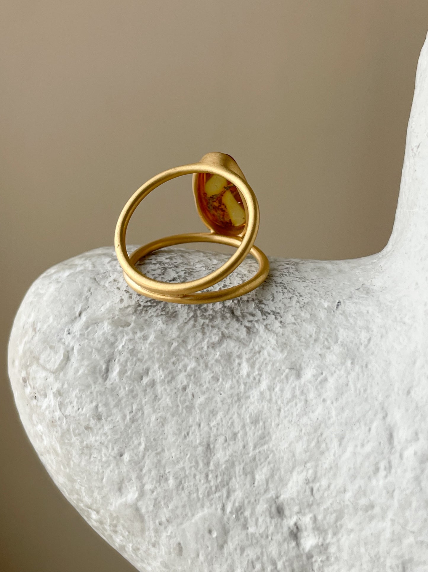 Honey amber ring - Gold plated silver - Thin style collection - Size 6 1/2