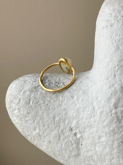 Butterscotch amber ring - Gold plated silver - Thin style collection - Size