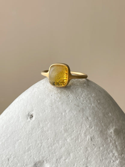 Honey amber ring - Gold plated silver - Thin style collection - Size 8 1/4