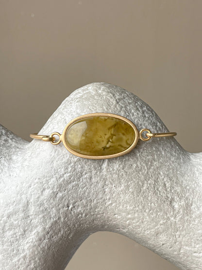 Green amber bangle bracelet - gold plated silver, size 7