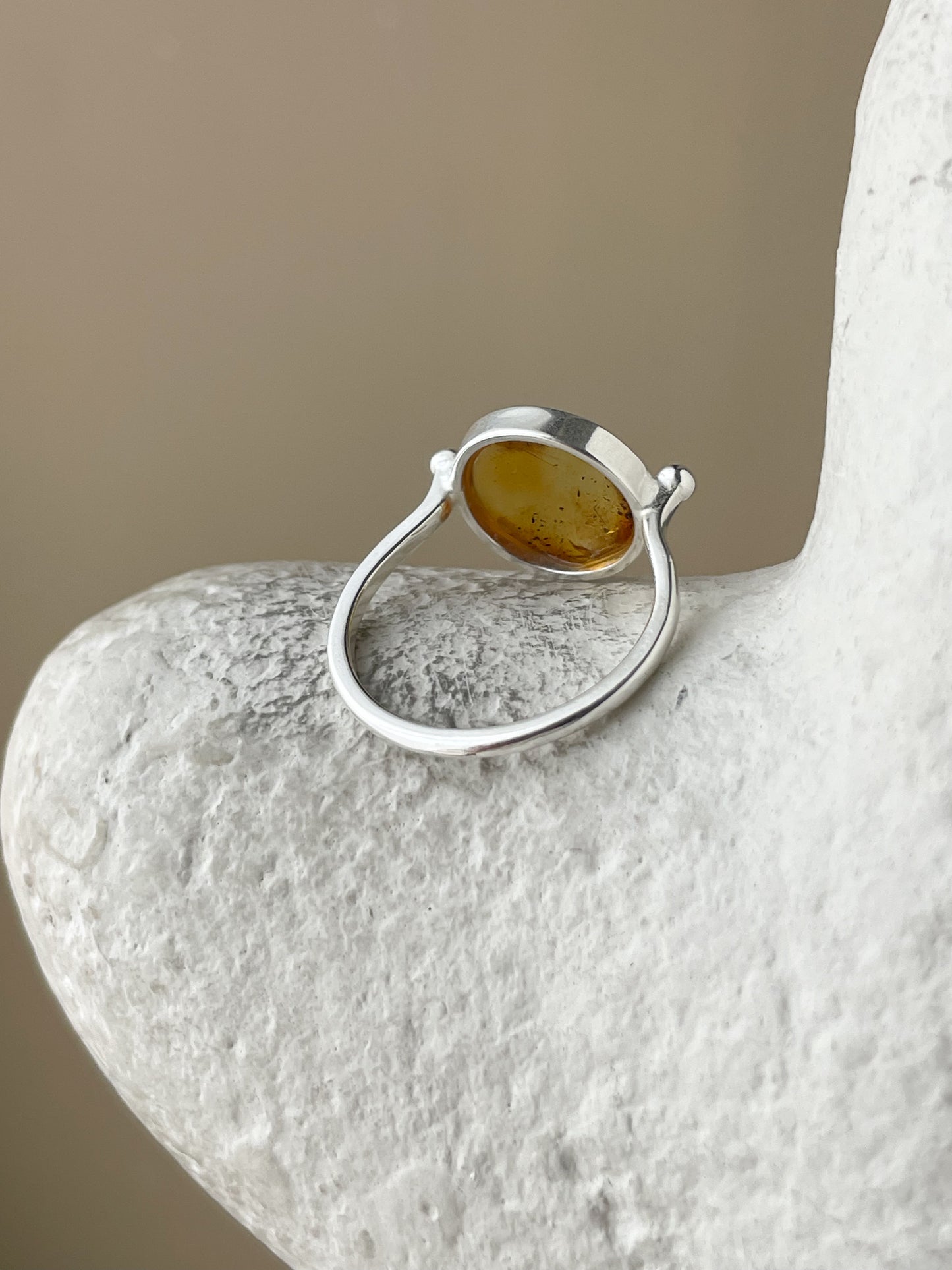 Honey amber ring - Sterling silver - Vintage style collection - Size 9