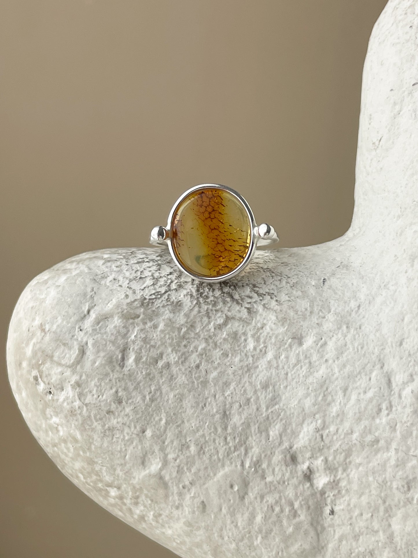 Honey amber ring - Sterling silver - Vintage style collection - Size 7 1/4