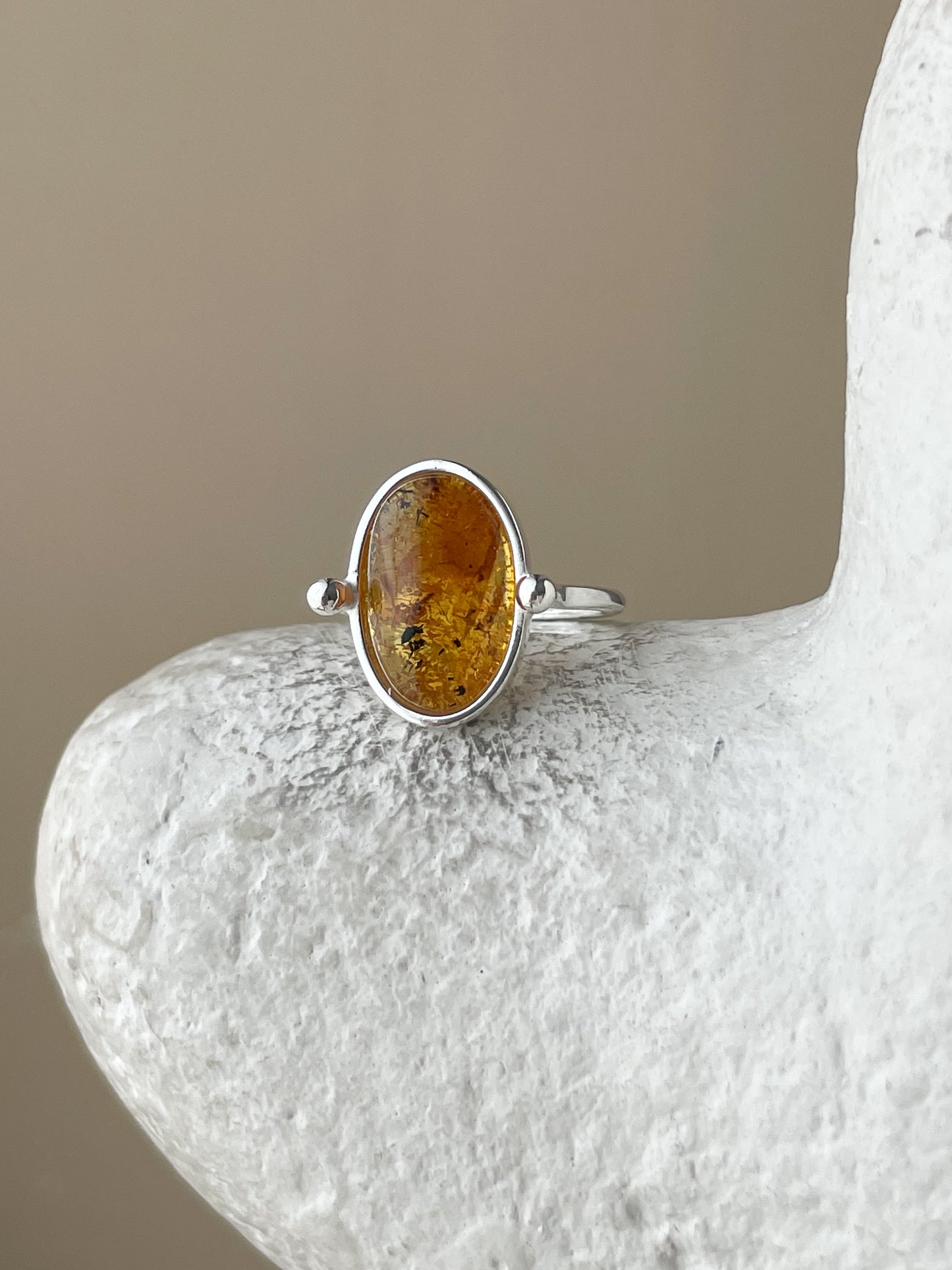 Honey amber ring - Sterling silver - Vintage style collection - Size 5