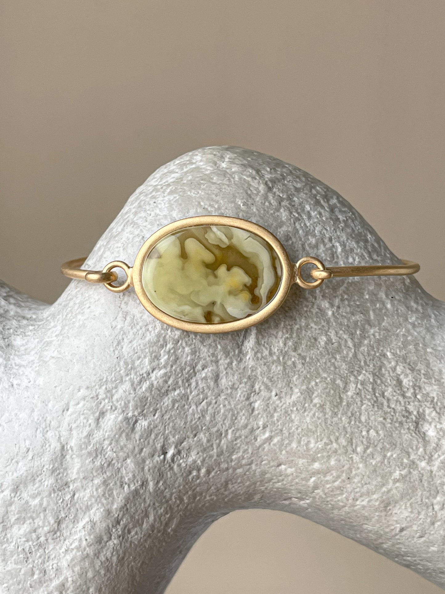 Landscape amber bangle bracelet - gold plated silver, size 6.8